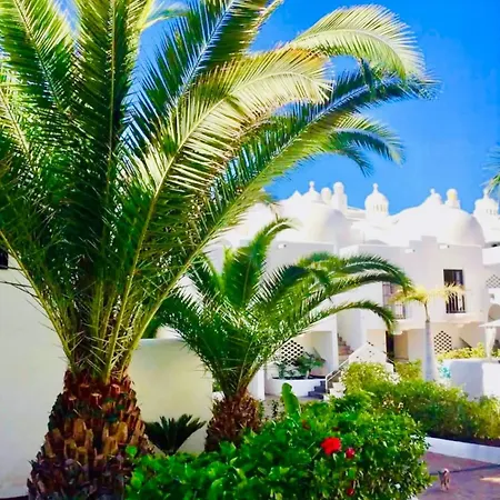 Chic Feel - Oceanfront, Heated Pool Apartamento Costa Adeje (Tenerife)